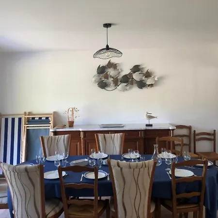 Agreable Maison Familiale Proche De L'ocean Grand Jardin Holiday home *